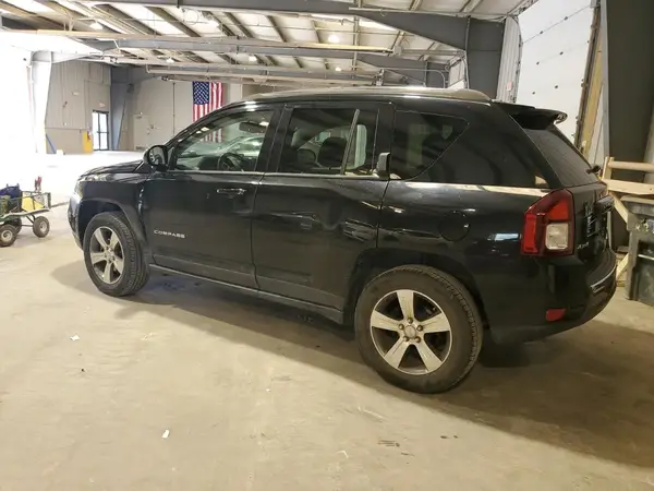 1C4NJDEB3GD759975 2016 JEEP COMPASS - Image 2