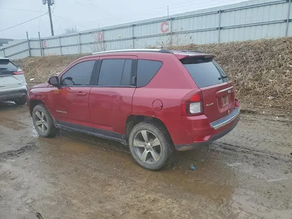 1C4NJDEB3GD772192 2016 JEEP COMPASS - Image 2