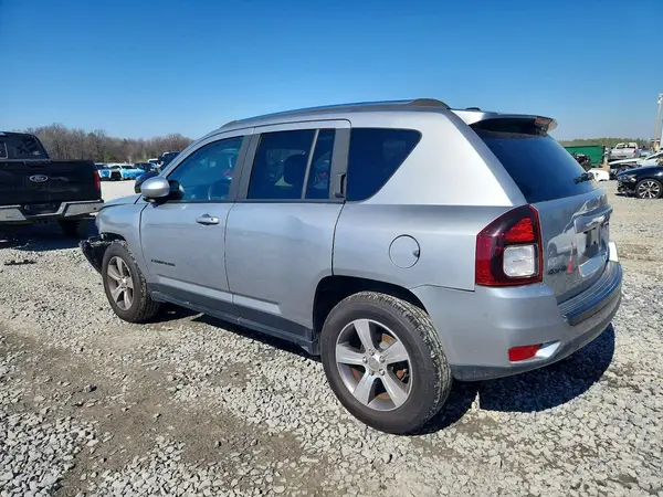 1C4NJDEB3GD772578 2016 JEEP COMPASS - Image 2