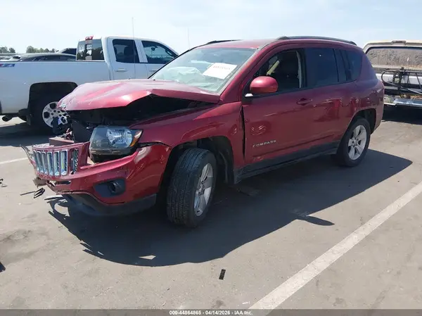 1C4NJDEB3GD781622 2016 JEEP COMPASS - Image 2