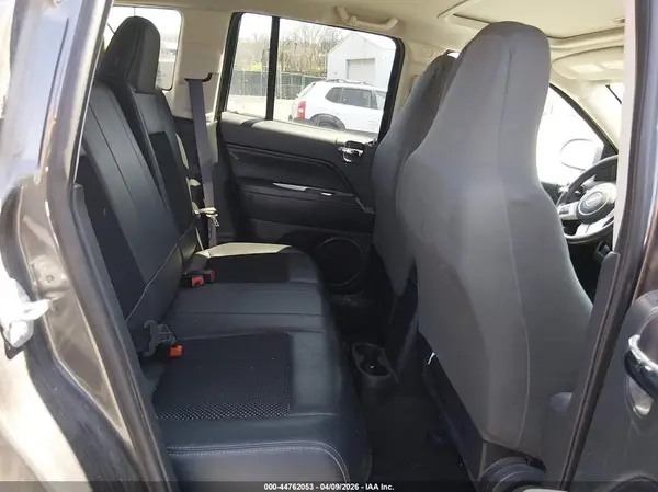 1C4NJDEB3GD784911 2016 JEEP COMPASS - Image 8