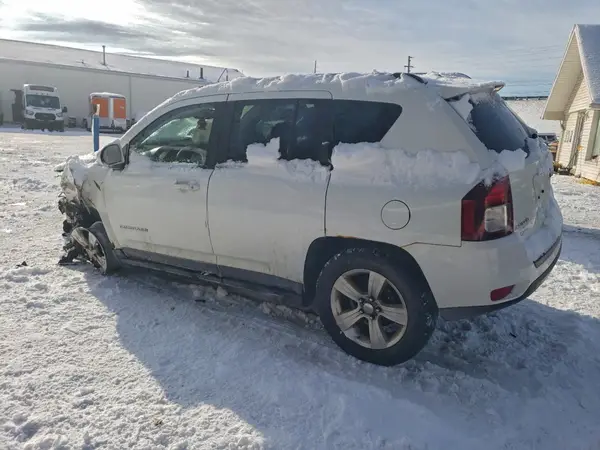 1C4NJDEB3GD792300 2016 JEEP COMPASS - Image 2