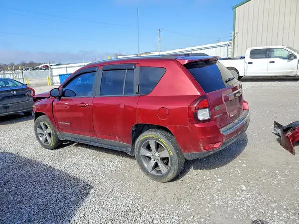 1C4NJDEB3GD795679 2016 JEEP COMPASS - Image 2