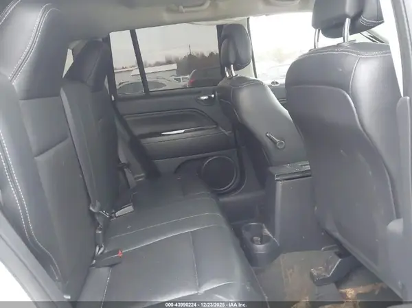 1C4NJDEB3GD802422 2016 JEEP COMPASS - Image 8