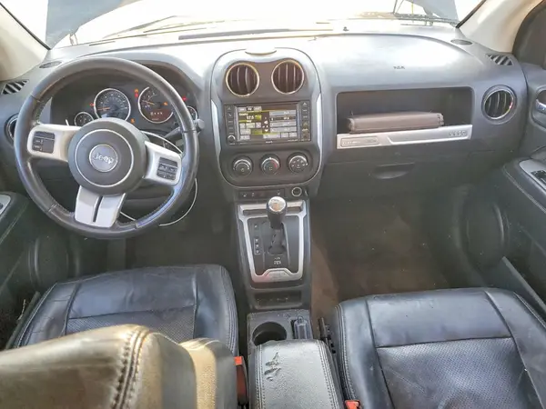 1C4NJDEB3HD100408 2017 JEEP COMPASS - Image 8