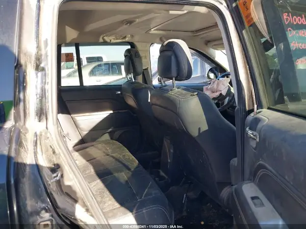 1C4NJDEB3HD101218 2017 JEEP COMPASS - Image 8