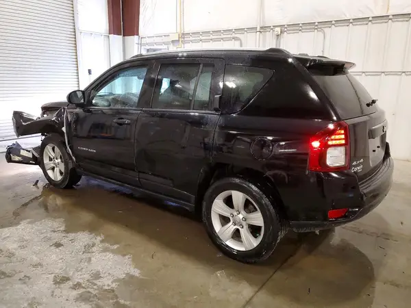 1C4NJDEB3HD107374 2017 JEEP COMPASS - Image 2