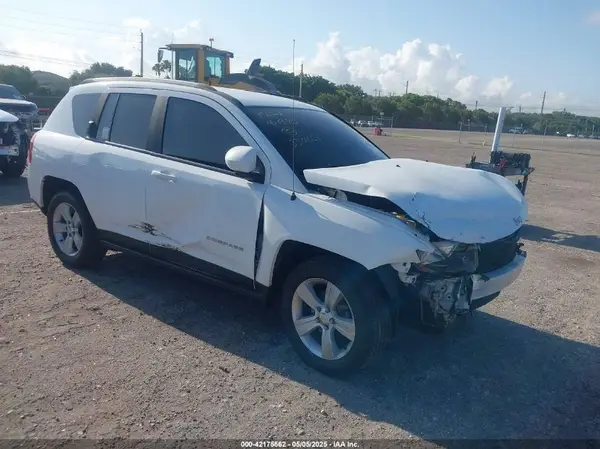1C4NJDEB3HD113109 2017 JEEP COMPASS - Image 1