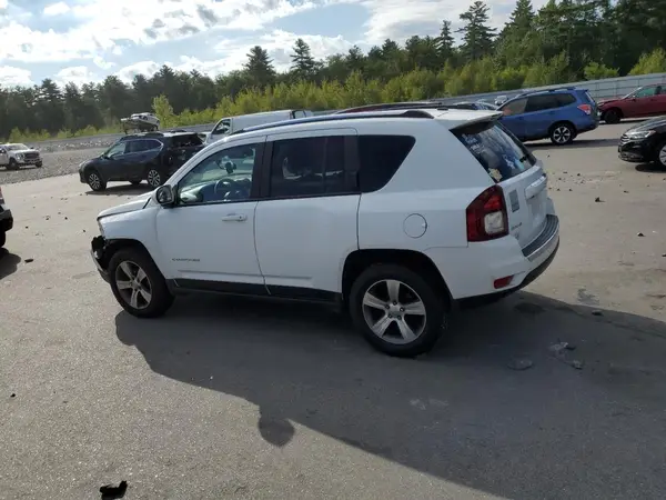 1C4NJDEB3HD113417 2017 JEEP COMPASS - Image 2