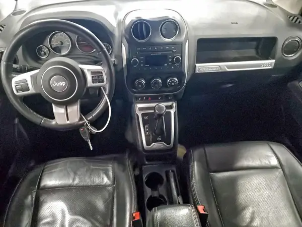 1C4NJDEB3HD114096 2017 JEEP COMPASS - Image 8
