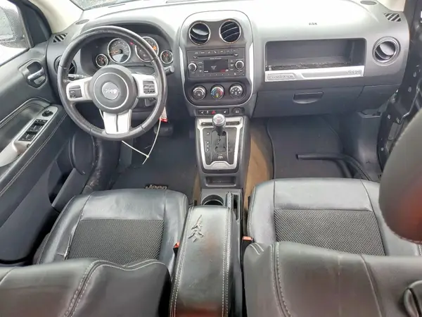 1C4NJDEB3HD121534 2017 JEEP COMPASS - Image 8