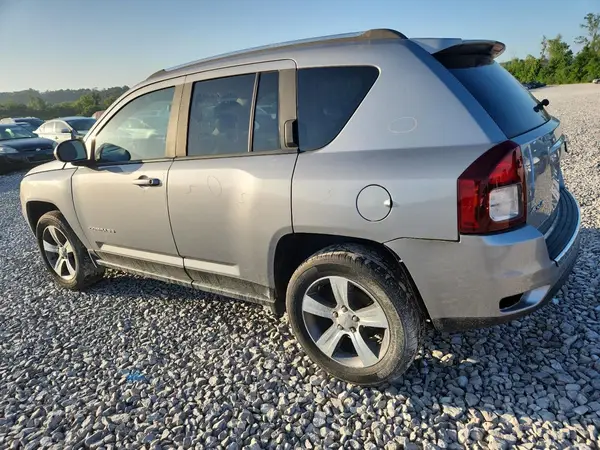 1C4NJDEB3HD128676 2017 JEEP COMPASS - Image 2