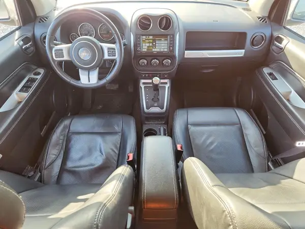 1C4NJDEB3HD128676 2017 JEEP COMPASS - Image 8