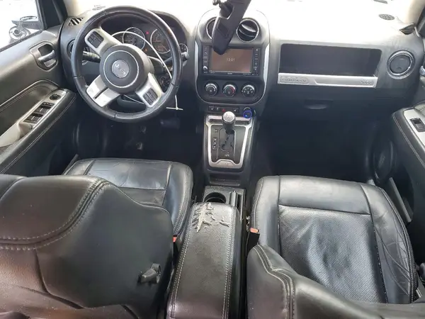 1C4NJDEB3HD129682 2017 JEEP COMPASS - Image 8