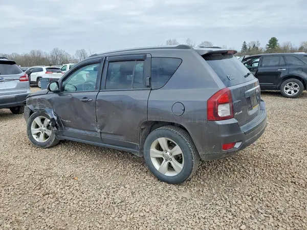 1C4NJDEB3HD176629 2017 JEEP COMPASS - Image 2