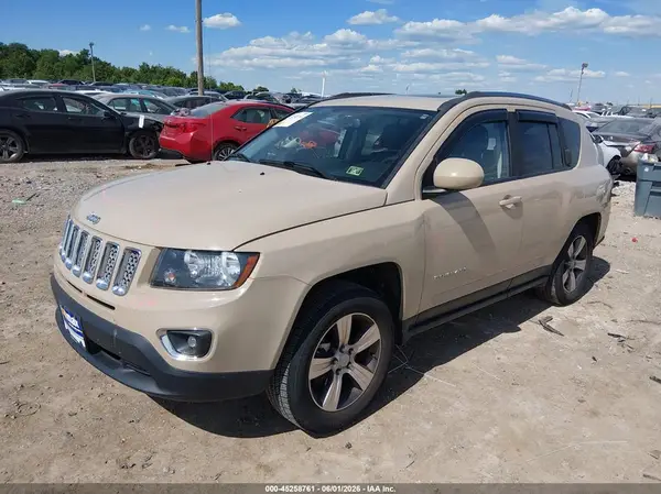 1C4NJDEB3HD177120 2017 JEEP COMPASS - Image 2