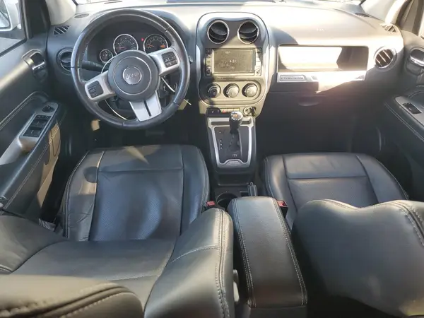 1C4NJDEB3HD188683 2017 JEEP COMPASS - Image 8