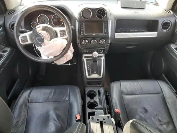 1C4NJDEB3HD190286 2017 JEEP COMPASS - Image 8