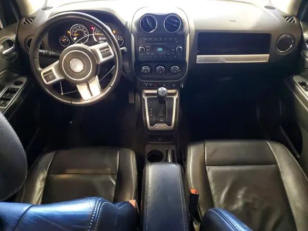 1C4NJDEB3HD193012 2017 JEEP COMPASS - Image 8