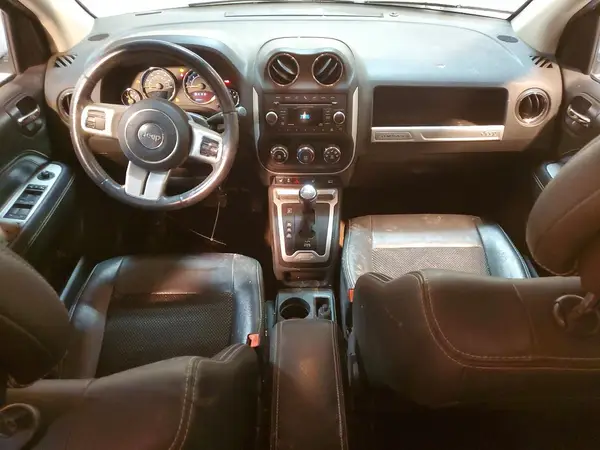1C4NJDEB3HD204705 2017 JEEP COMPASS - Image 8