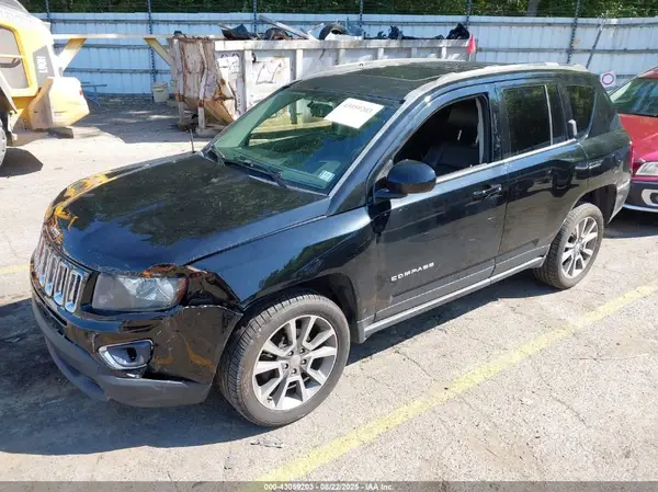 1C4NJDEB4GD550194 2016 JEEP COMPASS - Image 2
