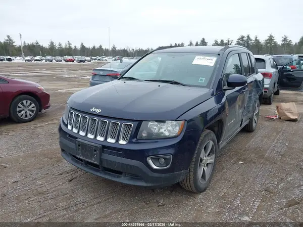 1C4NJDEB4GD573068 2016 JEEP COMPASS - Image 2