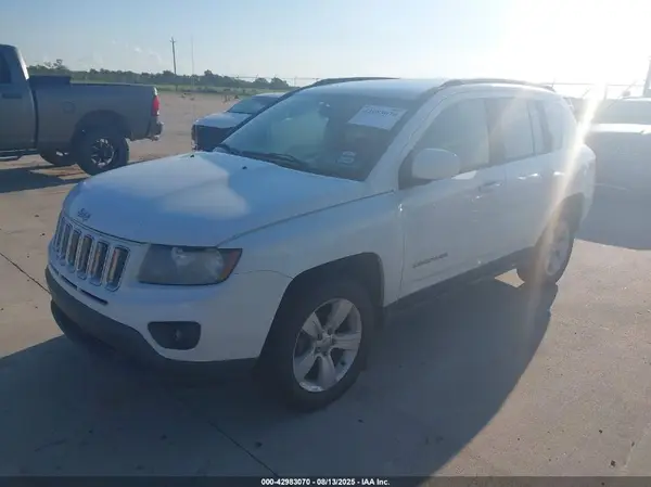 1C4NJDEB4GD594499 2016 JEEP COMPASS - Image 2