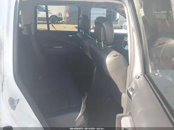 1C4NJDEB4GD594499 2016 JEEP COMPASS - Image 8