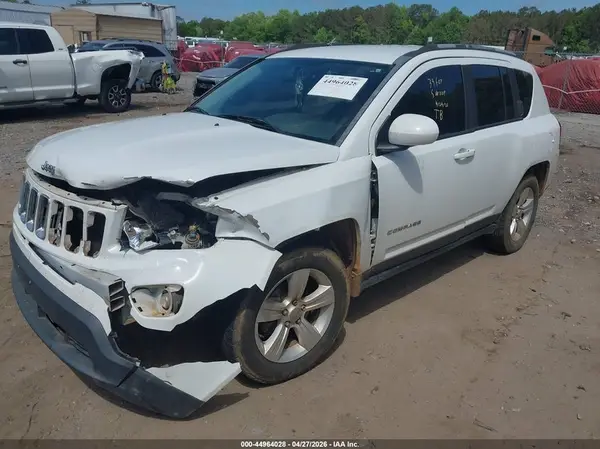1C4NJDEB4GD613908 2016 JEEP COMPASS - Image 2