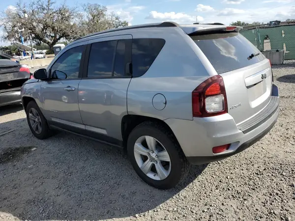 1C4NJDEB4GD616887 2016 JEEP COMPASS - Image 2