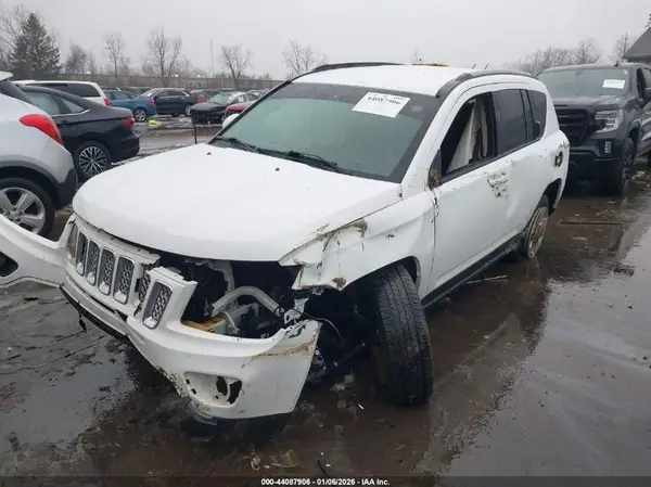 1C4NJDEB4GD631311 2016 JEEP COMPASS - Image 2