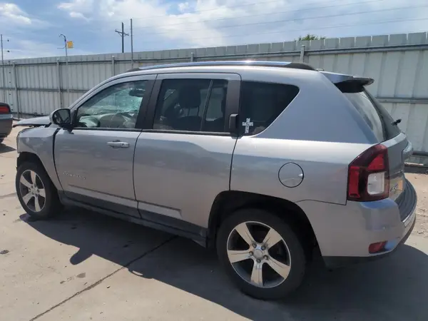 1C4NJDEB4GD638985 2016 JEEP COMPASS - Image 2