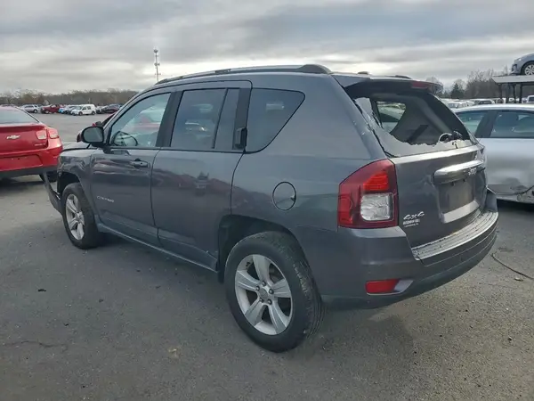 1C4NJDEB4GD672795 2016 JEEP COMPASS - Image 2