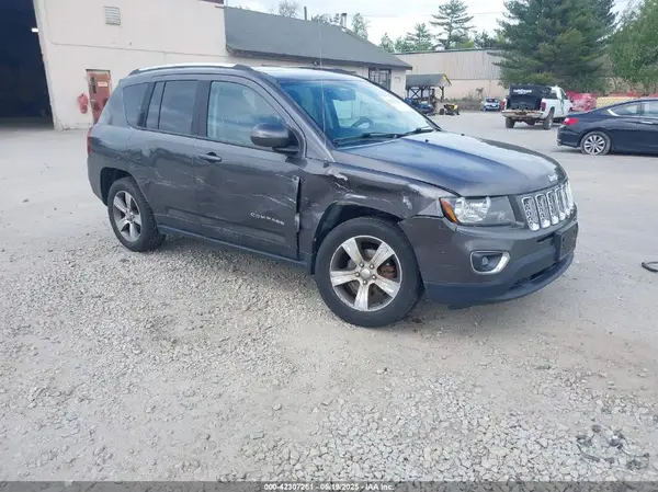 1C4NJDEB4GD697373 2016 JEEP COMPASS - Image 1