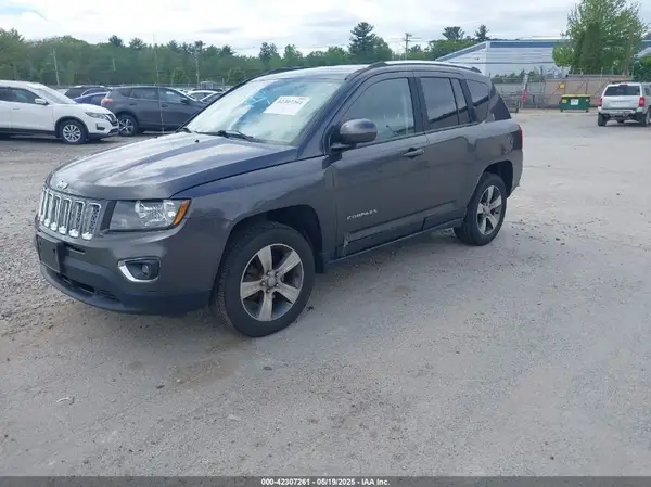 1C4NJDEB4GD697373 2016 JEEP COMPASS - Image 2