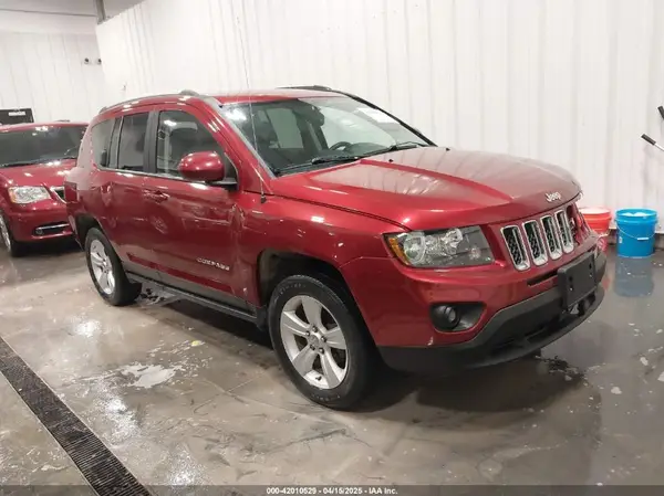 1C4NJDEB4GD706945 2016 JEEP COMPASS - Image 1