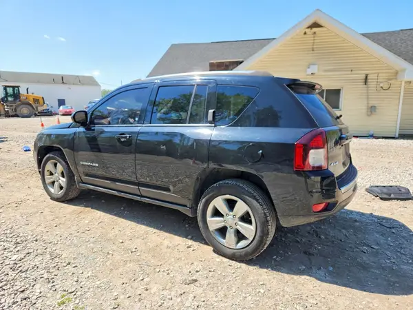 1C4NJDEB4GD723874 2016 JEEP COMPASS - Image 2