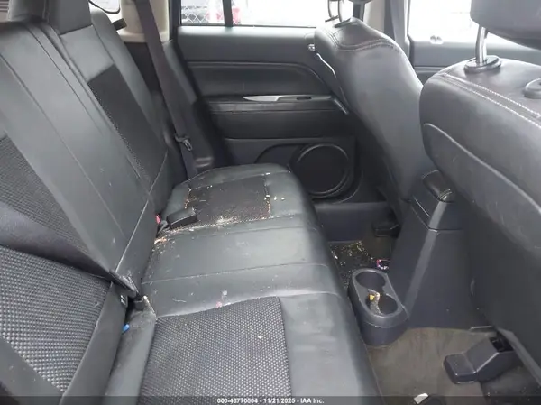 1C4NJDEB4GD757913 2016 JEEP COMPASS - Image 8