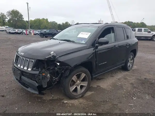 1C4NJDEB4GD784089 2016 JEEP COMPASS - Image 2