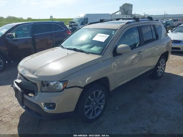 1C4NJDEB4GD802462 2016 JEEP COMPASS - Image 2