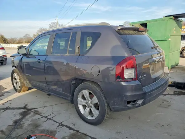 1C4NJDEB4HD100398 2017 JEEP COMPASS - Image 2