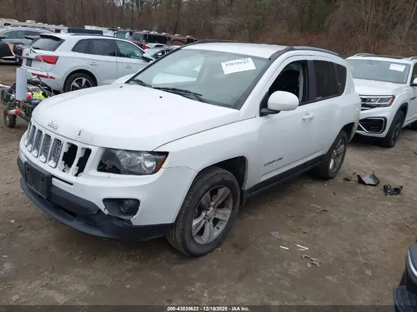 1C4NJDEB4HD101003 2017 JEEP COMPASS - Image 2