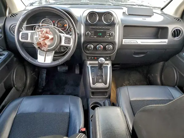 1C4NJDEB4HD105195 2017 JEEP COMPASS - Image 8
