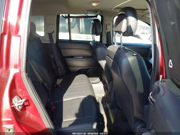 1C4NJDEB4HD107853 2017 JEEP COMPASS - Image 8