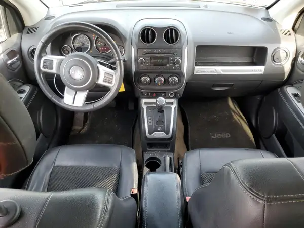 1C4NJDEB4HD108629 2017 JEEP COMPASS - Image 8