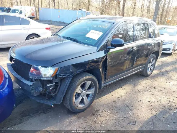 1C4NJDEB4HD109831 2017 JEEP COMPASS - Image 2