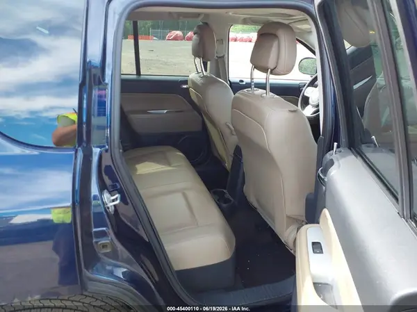 1C4NJDEB4HD110042 2017 JEEP COMPASS - Image 8