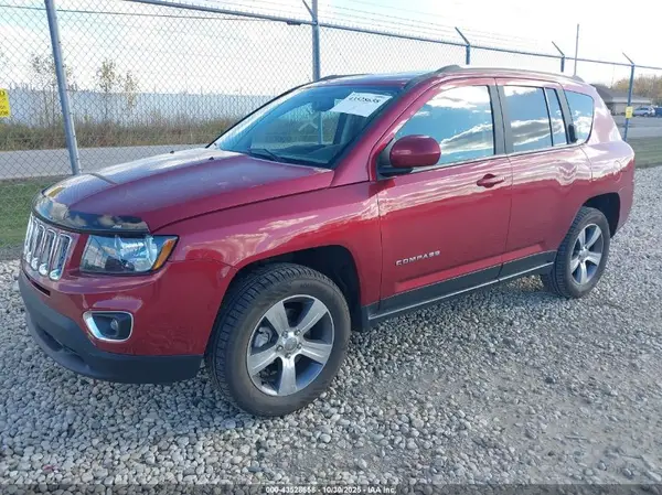 1C4NJDEB4HD112034 2017 JEEP COMPASS - Image 2