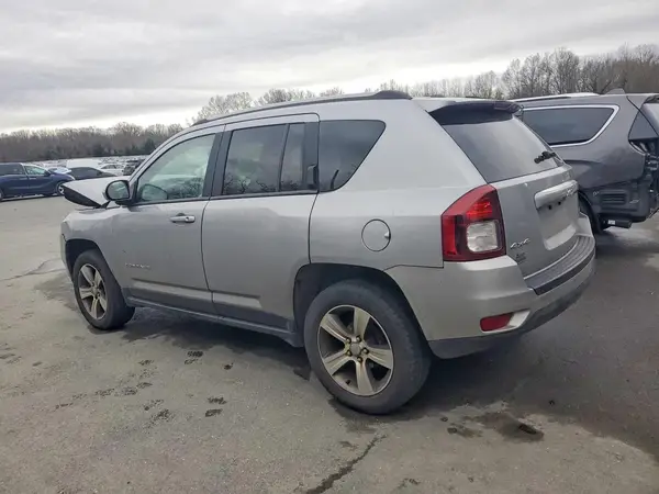 1C4NJDEB4HD113264 2017 JEEP COMPASS - Image 2