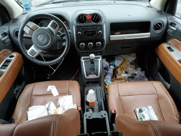 1C4NJDEB4HD127097 2017 JEEP COMPASS - Image 8